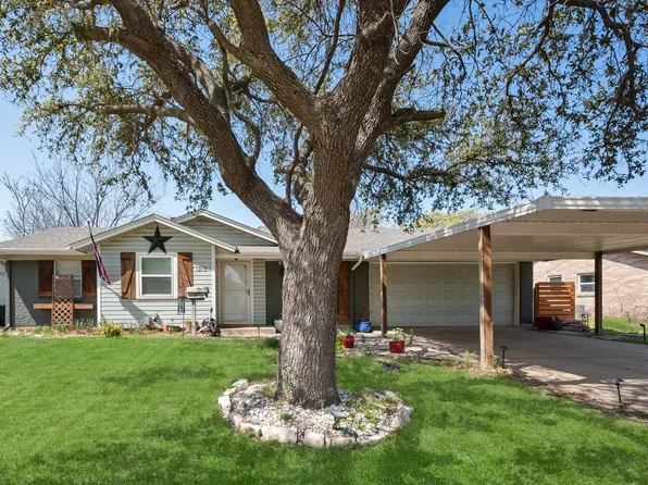 1215 Crane Dr, Euless, TX 76039