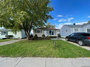 47 E Barrett Ave, Madison Heights, MI 48071