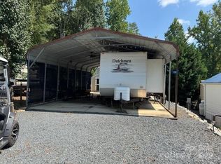 155 Holly Harbor Trl, Mount Gilead, NC 27306