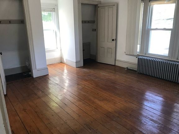 5th image of 80 Curtis St #1B