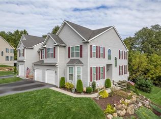 45 Emily Ct, Reading, PA 19606