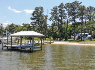 6238 Adams Creek Rd, Havelock, NC 28532