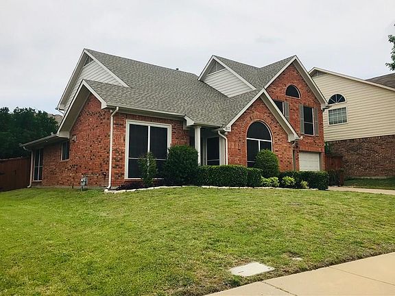 3rd image of 817 Ashburn Pl