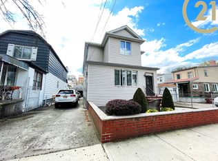 2040 E 22nd St, Brooklyn, NY 11229