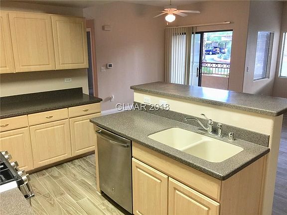 4th image of 8250 N Grand Canyon Dr Unit 1072