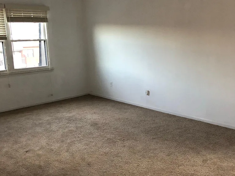 101 Beverly Hills Ter #J — Photo 10