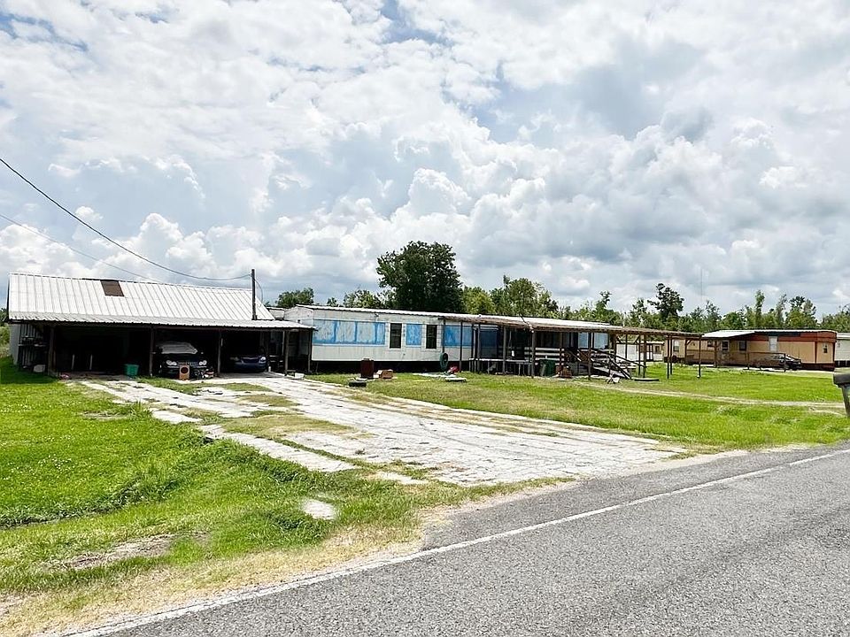 2nd image of 429 Saint Charles Bypass Rd