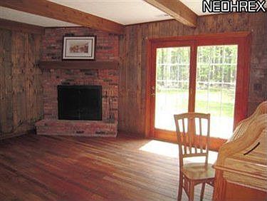 5th image of 404 Hazelwood Dr
