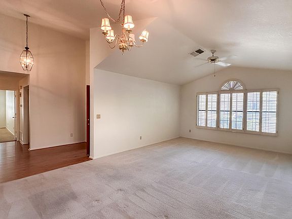 4th image of 6951 W KRISTAL Way