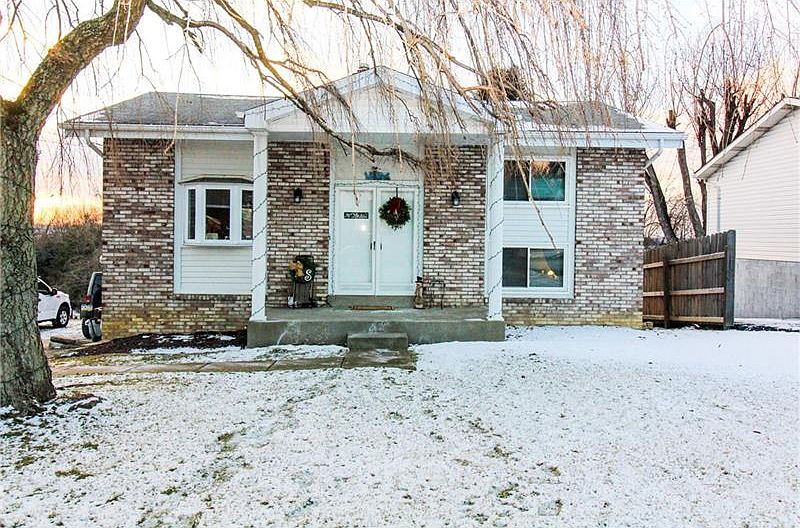 1st image of 111 Farmcrest Dr
