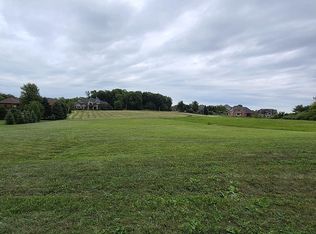 N Ashford Ct, Appleton, WI 54913