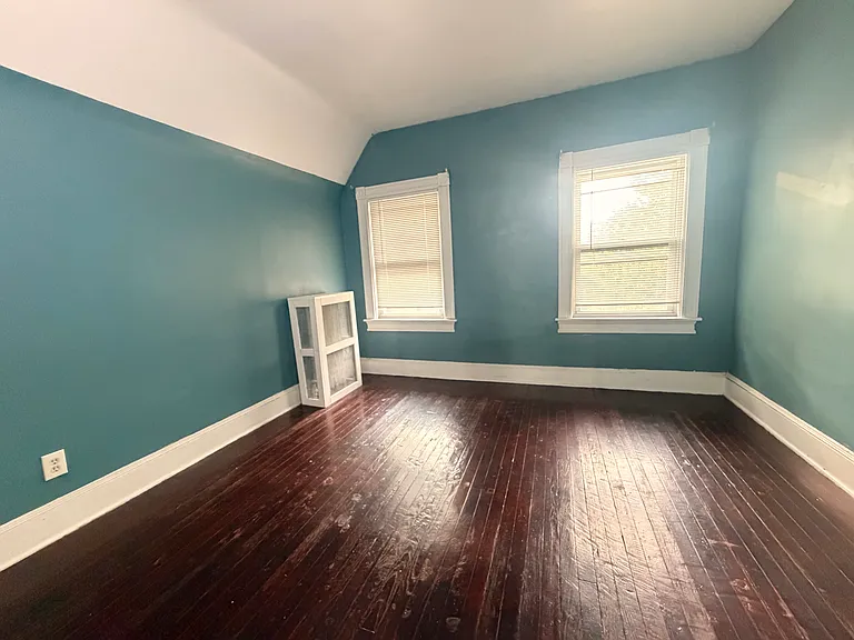 45 Welles St — Photo 36
