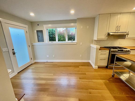 5th image of 6329 20th Ave NE #A
