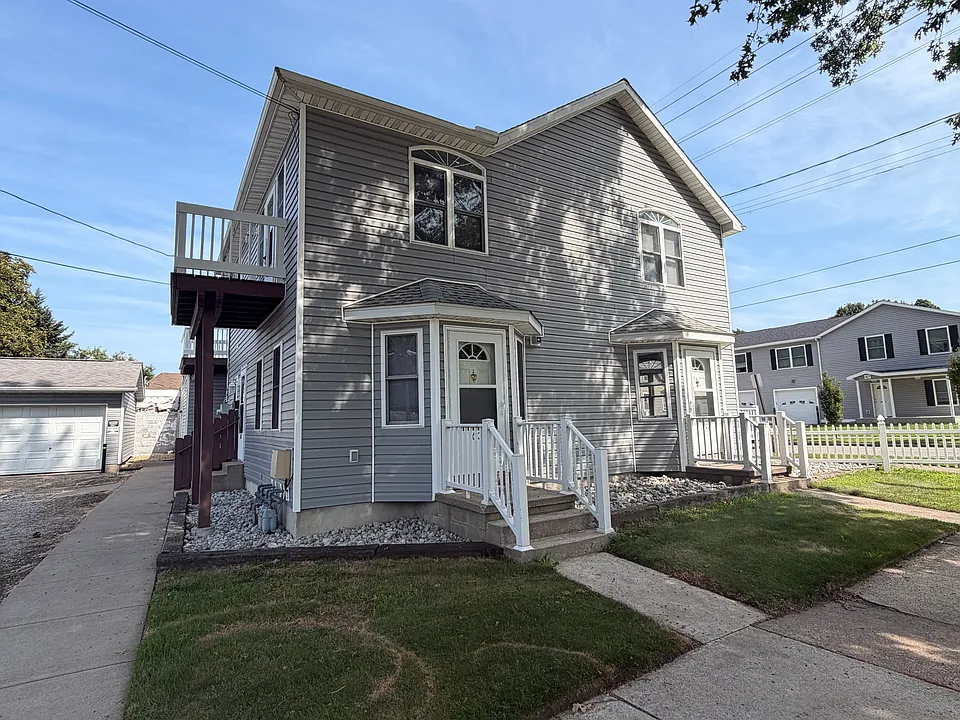428 Cherry St