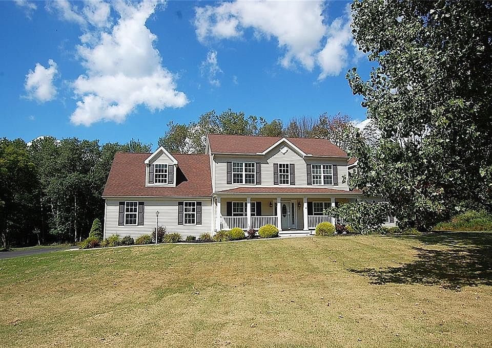 1st image of 2 Westbury Ct