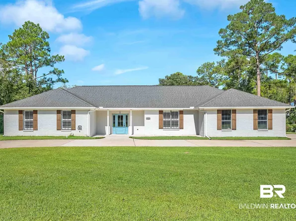 9825 Wolf Creek Rdg, Elberta, AL 36530
