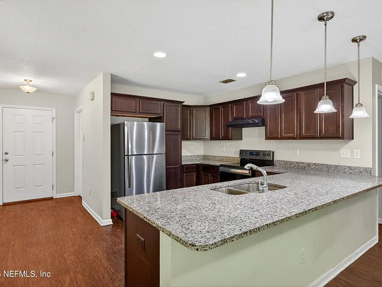 3029 Bessent Rd — Photo 6