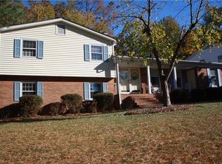 906 Parliament St, High Point, NC 27265