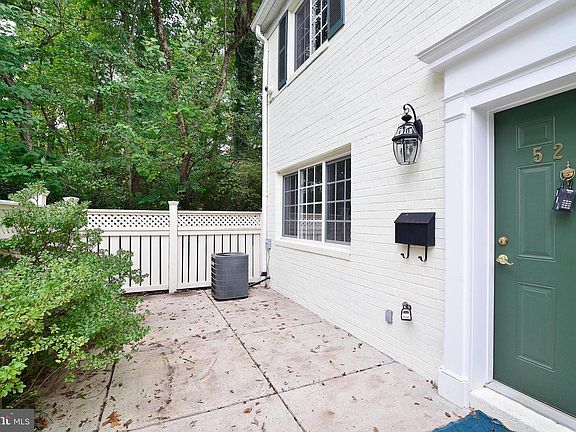 2nd image of 5214 Maris Ave