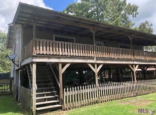 31985 Pats Ln, Springfield, LA 70462