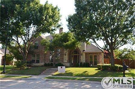 2nd image of 615 Driftwood Ct
