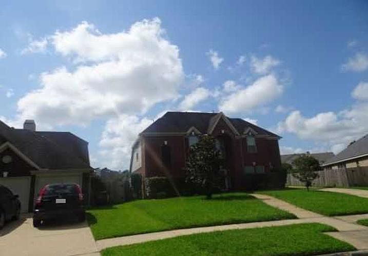 1st image of 3050 Summercrest Dr