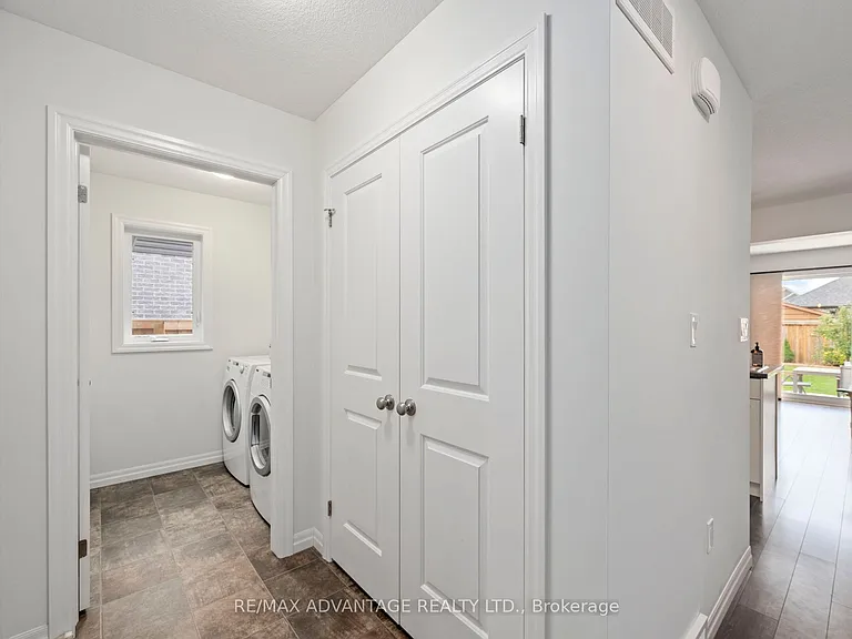 377 Beech St — Photo 19