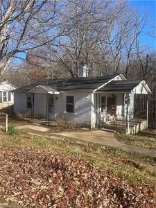 133 Old Linville Rd, Kernersville, NC, 27284