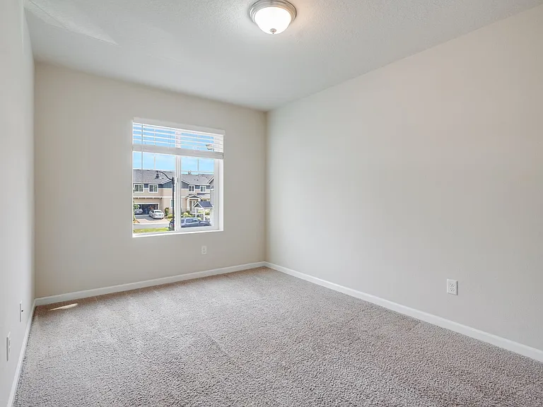 17299 SE Elias Ct — Photo 5