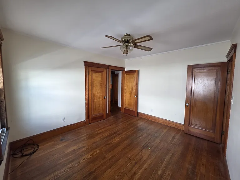 431 Eastern Ave #2 — Photo 5
