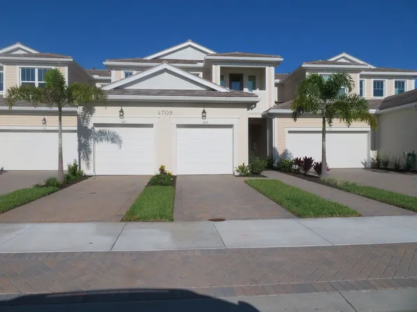 4709 Arboretum Cir, Naples, FL