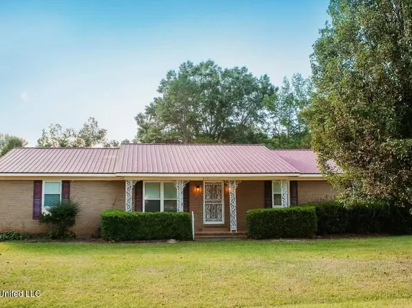 457 Maple Cir, Hickory Flat, MS 38633