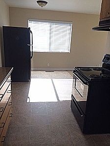 5th image of 2265 S Keys St