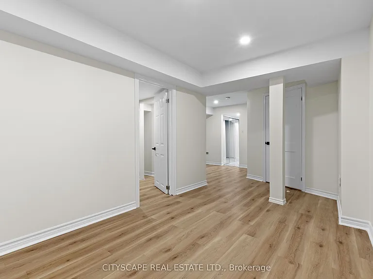 3409 McDowell Dr — Photo 38