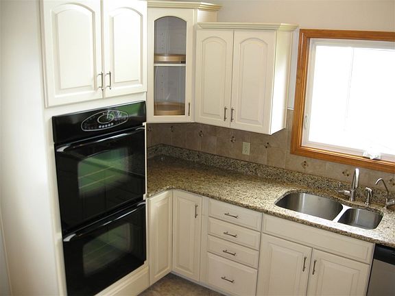 4th image of 2802 N 350 W