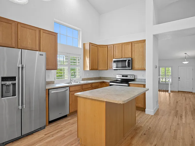 20396 E Columbia Pl — Photo 6