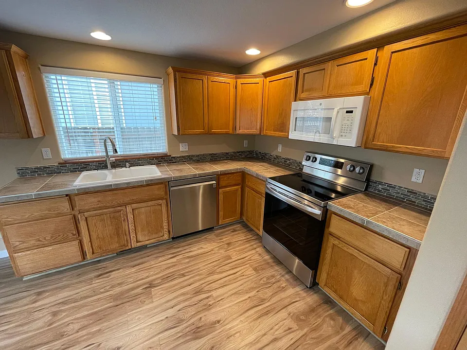 108 NW 147th St