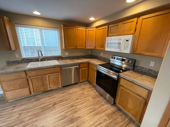 108 NW 147th St, Vancouver, WA 98685