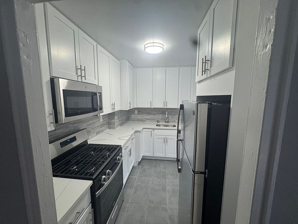 2nd image of 73-02 192nd St #2