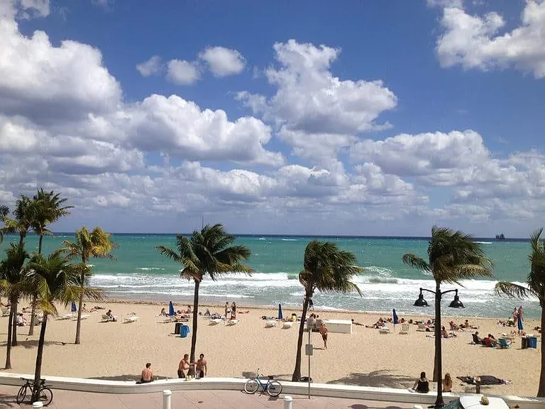 4280 Galt Ocean Dr #2C — Photo 2