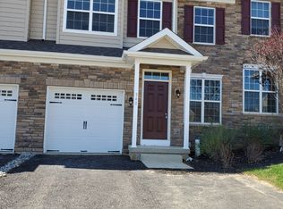 340 Redclover Ln, Allentown, PA 18104