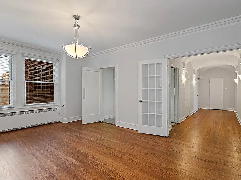 3000 N Sheridan — Photo 26