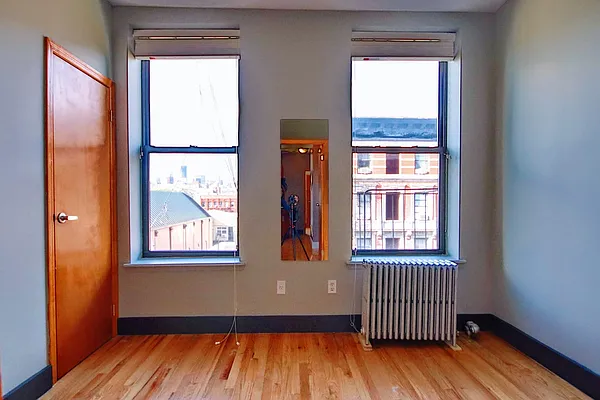 Rented by MetroNest | media 43