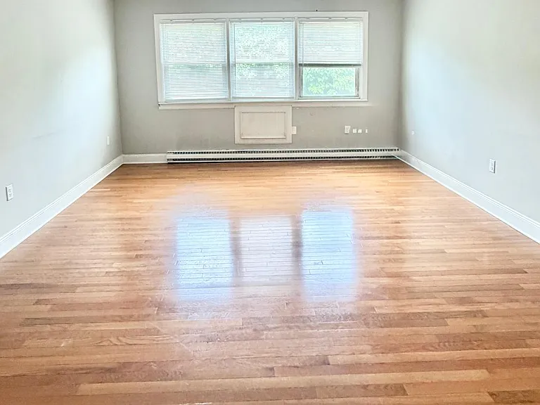 43 Barnes Ave #B6 — Photo 2