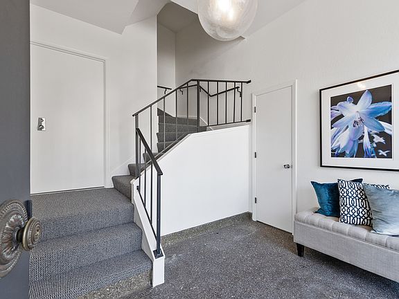 3rd image of 333 Roosevelt Way #A