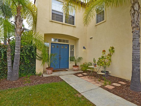 2nd image of 3116 Olive Knoll Pl