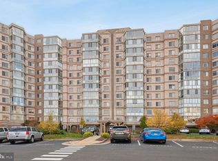 19375 Cypress Ridge Ter UNIT 306, Leesburg, VA 20176