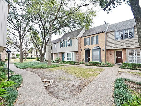 2nd image of 13264 Trail Hollow Dr