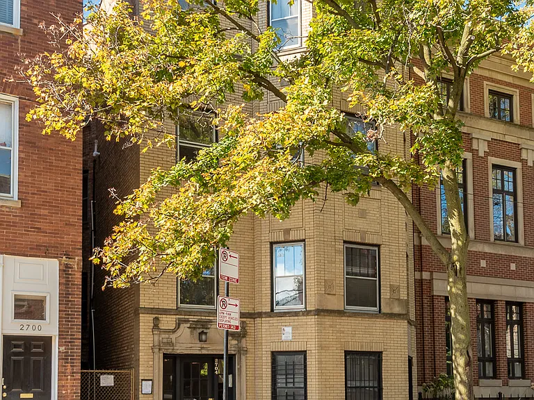 2704 N Mildred Ave #1R — Photo 15