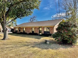 212 Eden Dr, Longview, TX 75605